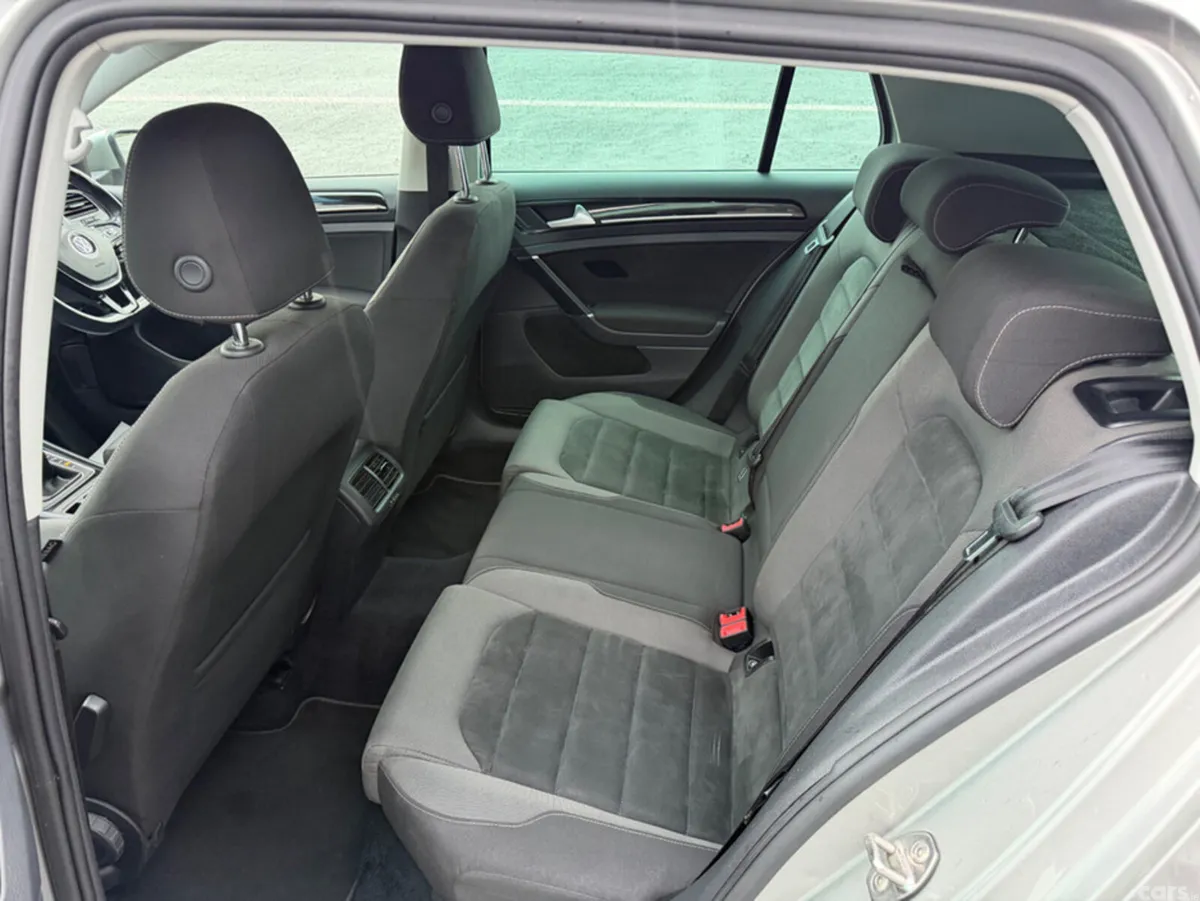 Volkswagen Golf Hatchback, Petrol, 2017, Grey