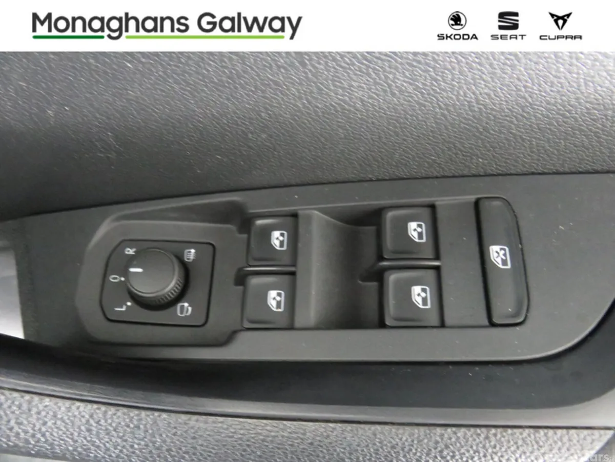 Skoda Karoq SUV, Diesel, 2021, Grey