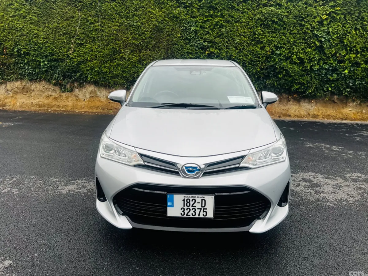 Toyota Corolla Estate, Petrol Hybrid, 2018, Silver