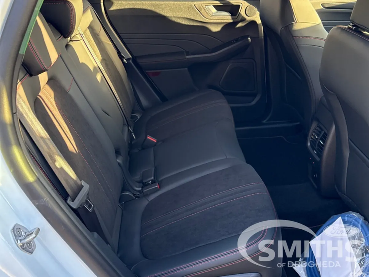 Ford Kuga MPV, Petrol Plug-in Hybrid, 2026, White