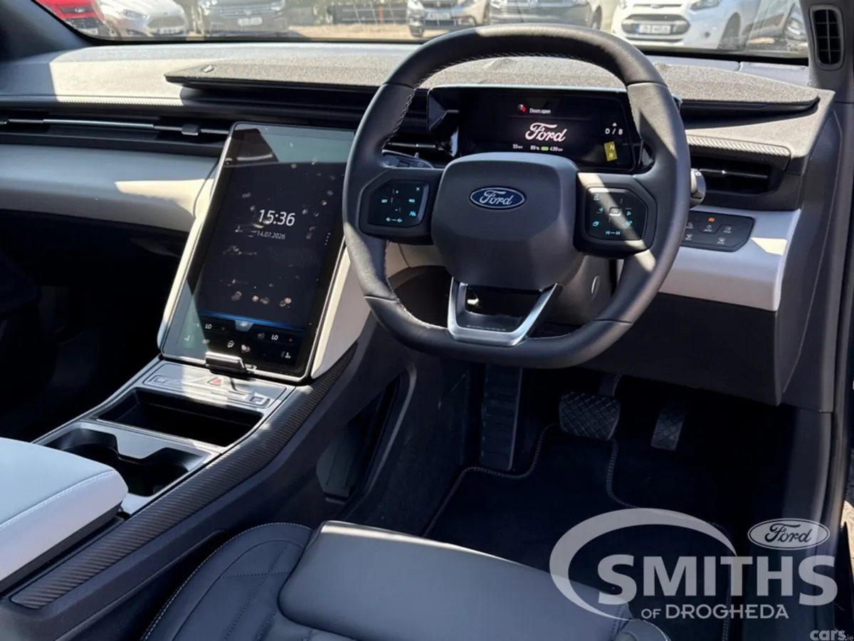 Ford Explorer MPV, Electric, 2026, Black