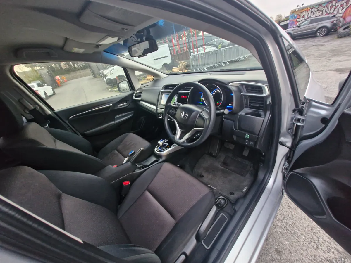 Honda Fit Hatchback, Petrol Hybrid, 2014, Silver