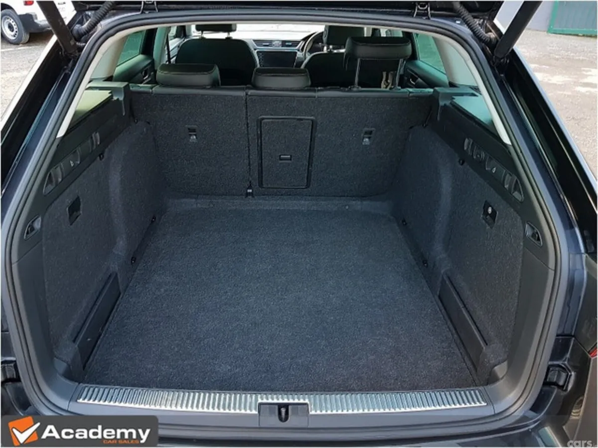 Skoda Superb Estate, Diesel, 2024, Black