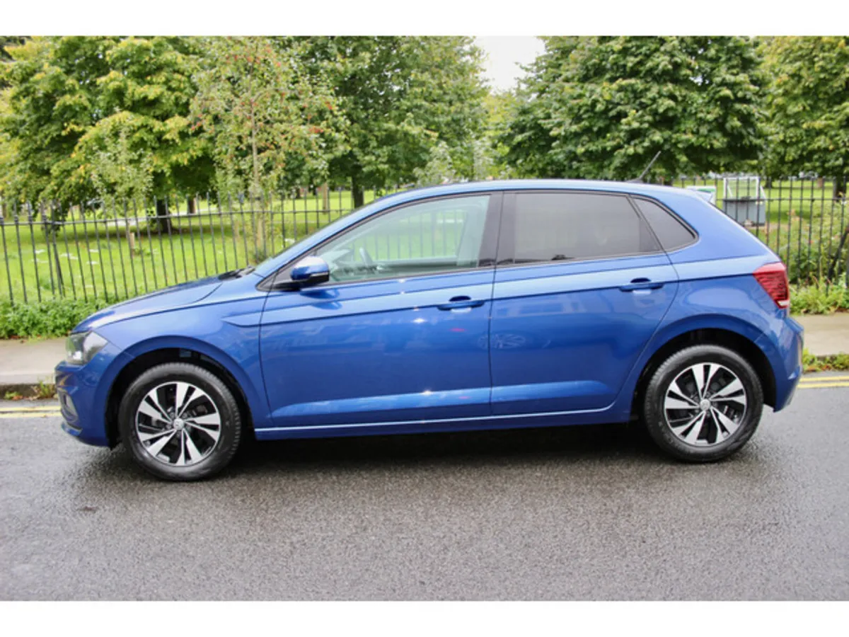 Volkswagen Polo Hatchback, Petrol, 2018, Blue
