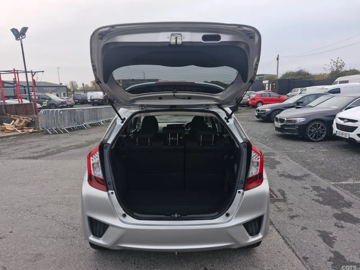 Honda Fit Hatchback, Petrol Hybrid, 2014, Silver