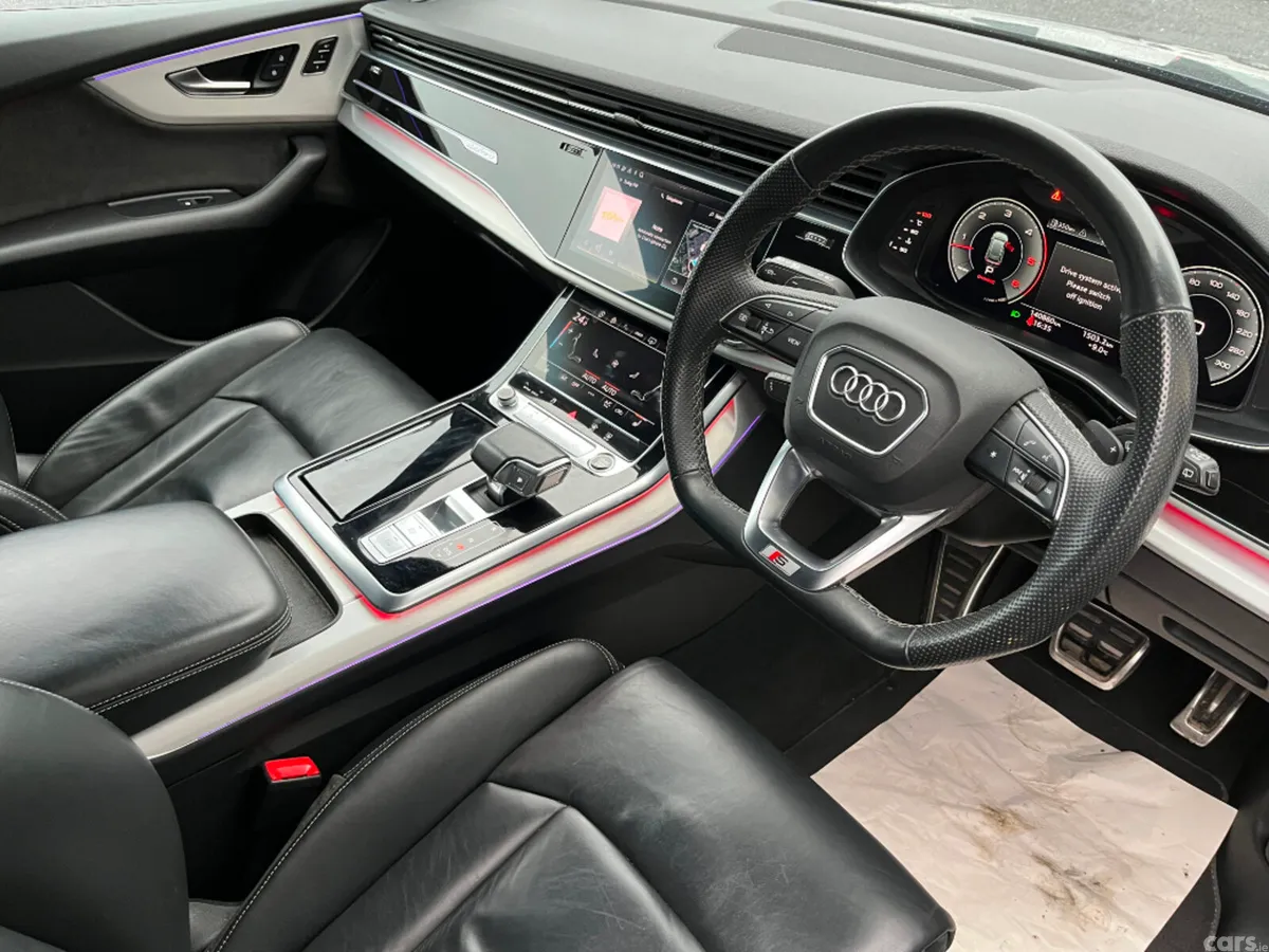 Audi Q8 Hatchback, Diesel, 2022, Blue