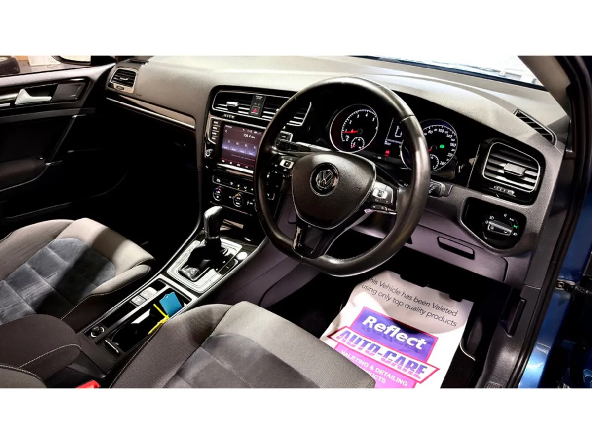 Volkswagen Golf Hatchback, Petrol, 2015, Blue
