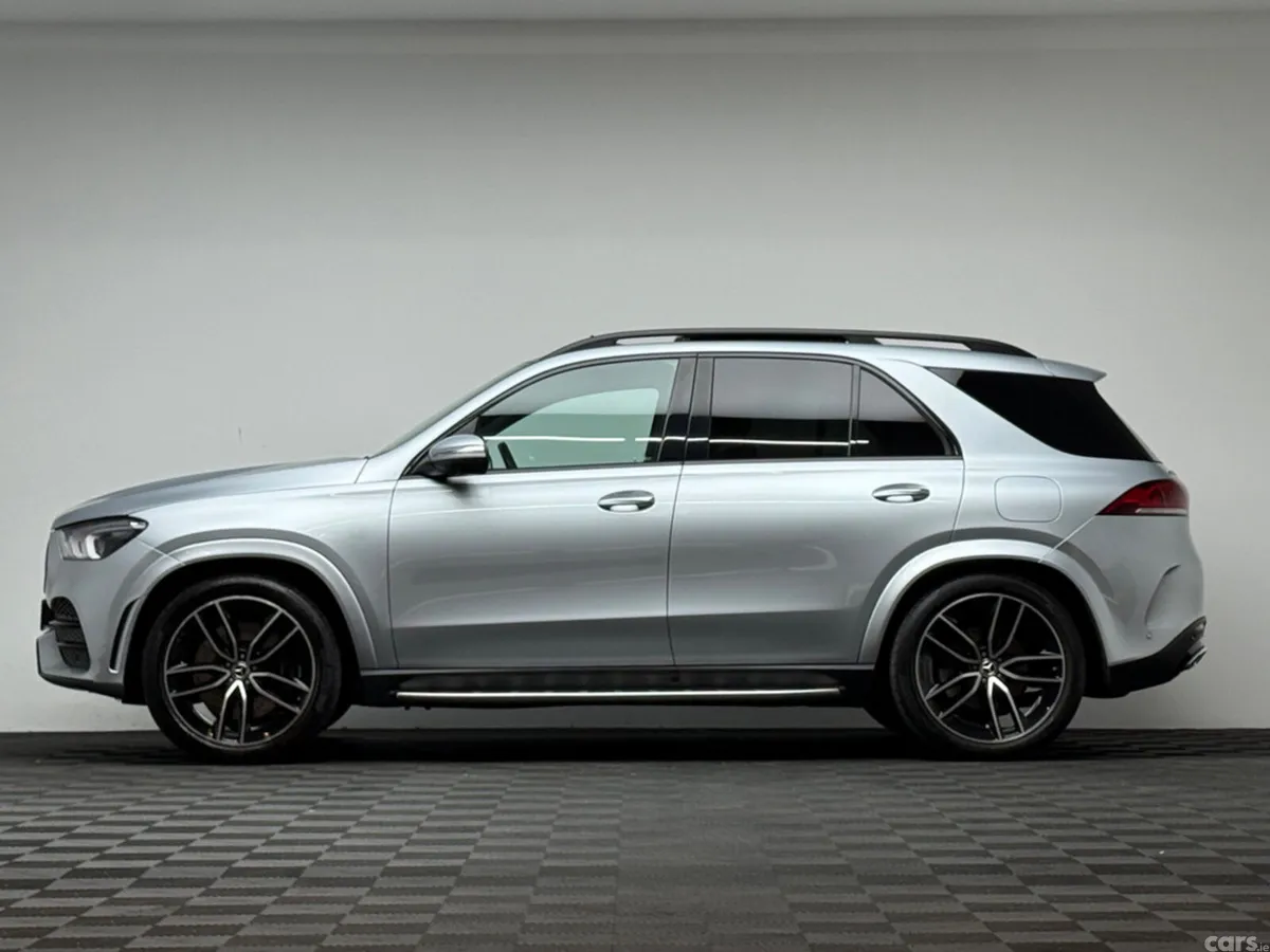 Mercedes-Benz GLE SUV, Diesel Plug-in Hybrid, 2022, Silver