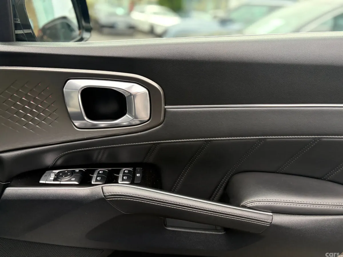 Kia Sorento SUV, Petrol Plug-in Hybrid, 2023, Blue