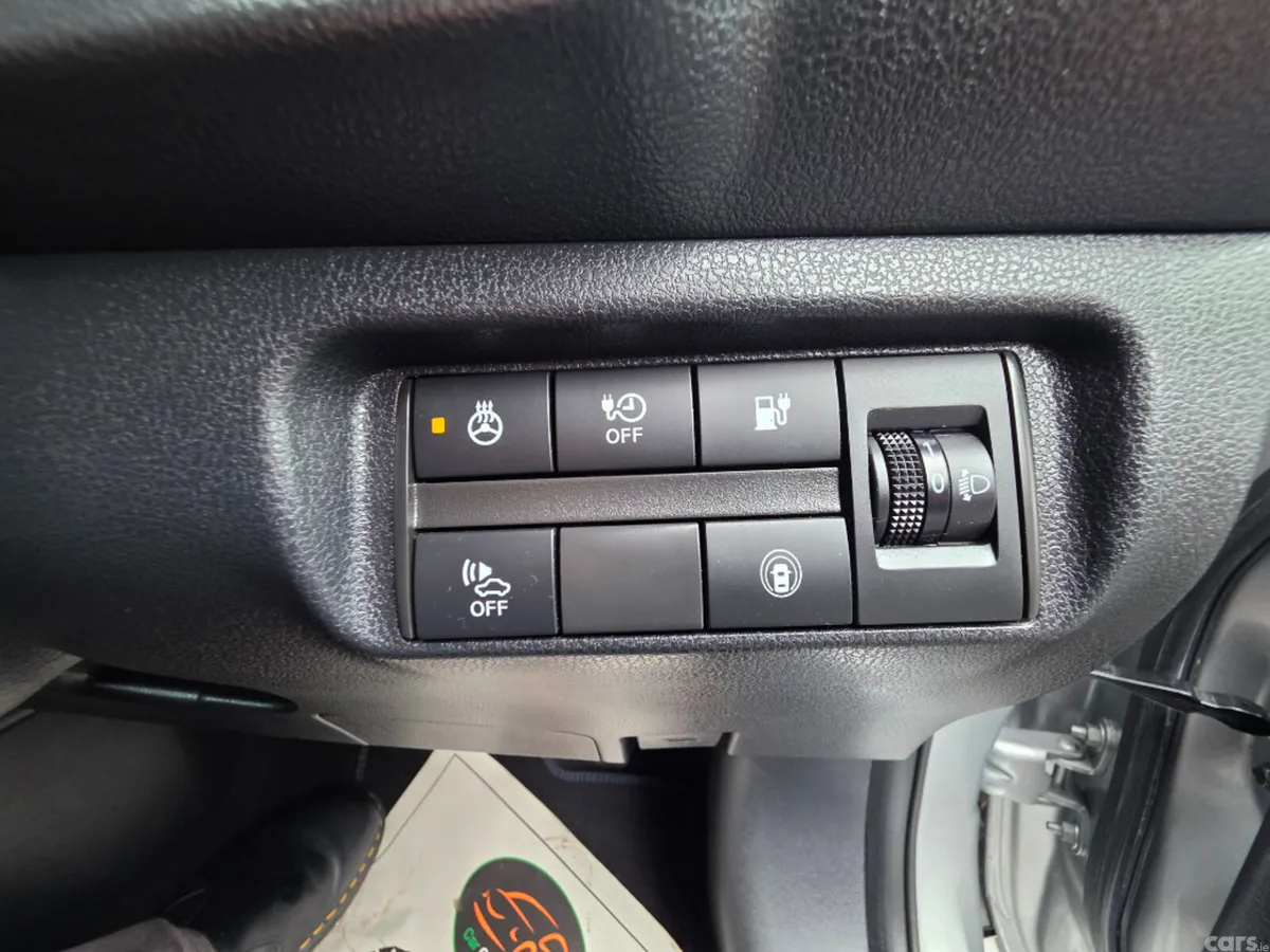 Nissan Leaf MPV, Electric, 2020, Grey