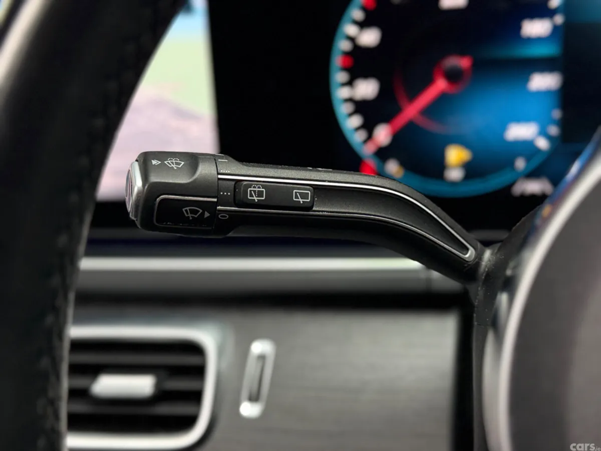Mercedes-Benz GLE SUV, Diesel Plug-in Hybrid, 2022, Silver