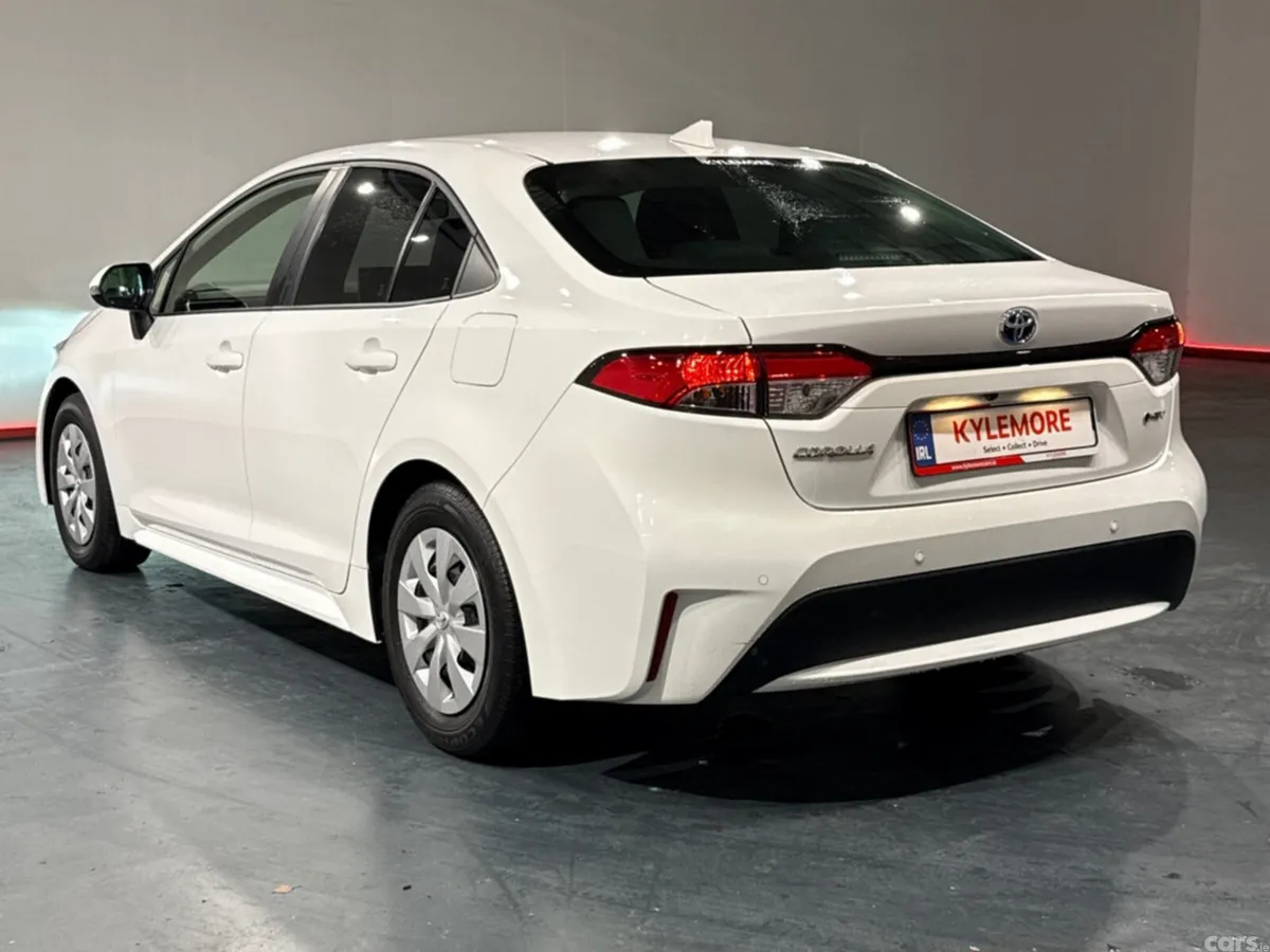 Toyota Corolla Saloon, Petrol Hybrid, 2024, White