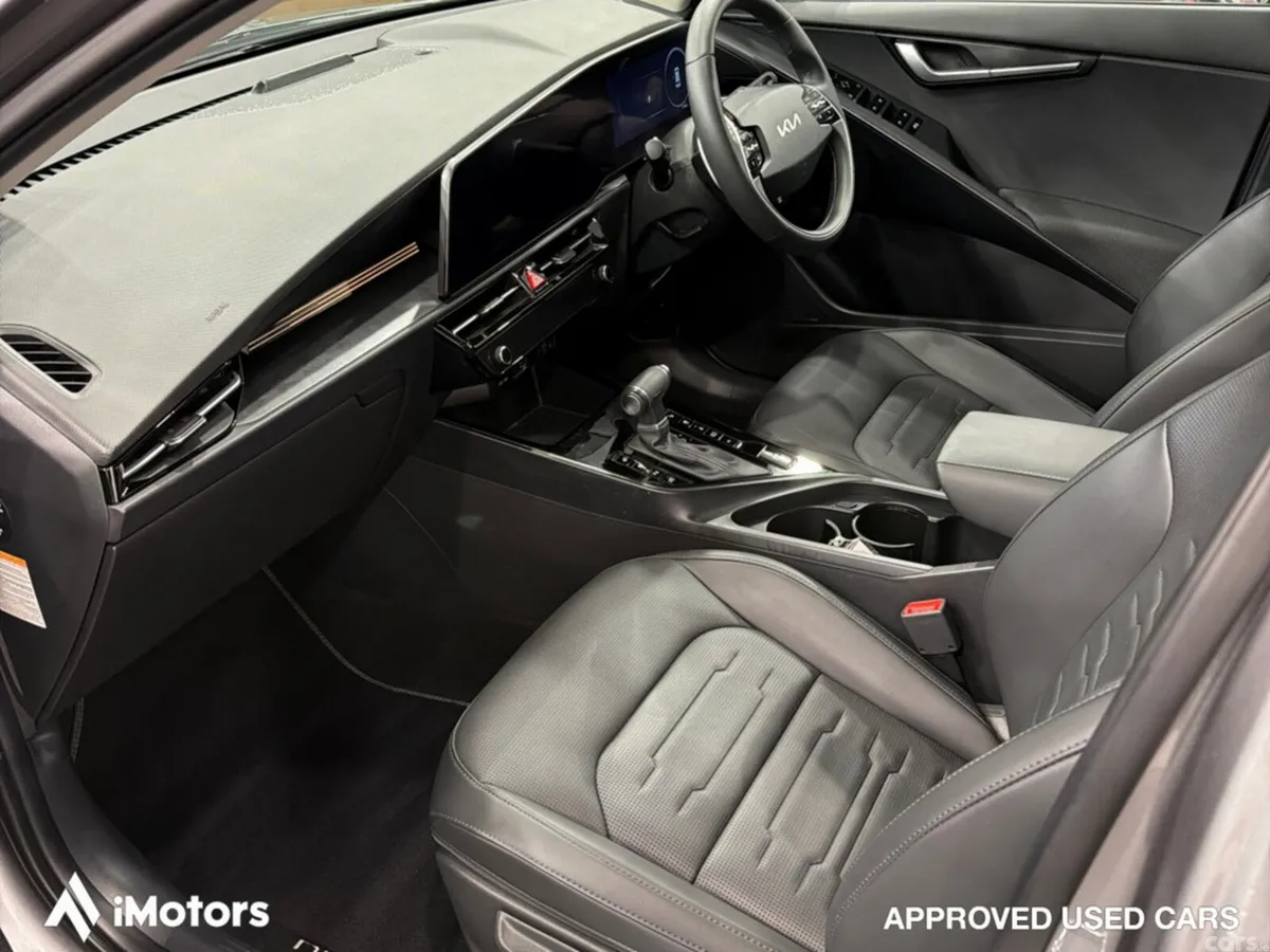 Kia Niro SUV, Petrol Plug-in Hybrid, 2026, Grey