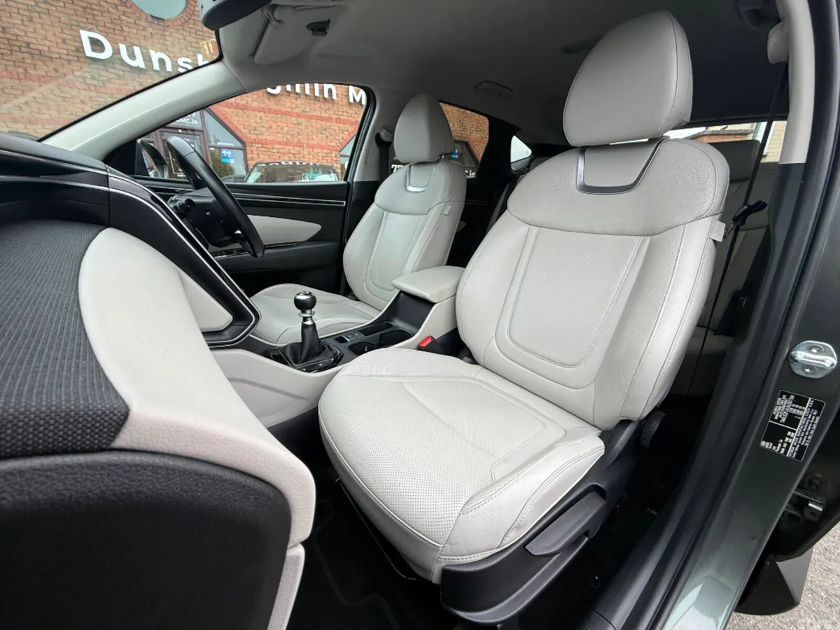 Hyundai Tucson MPV, Diesel, 2022, Grey