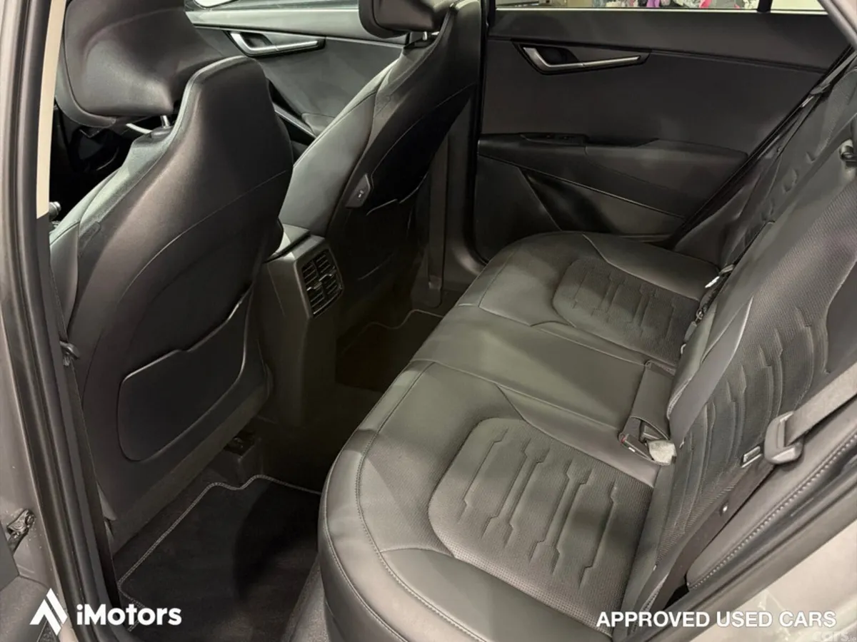Kia Niro SUV, Petrol Plug-in Hybrid, 2026, Grey