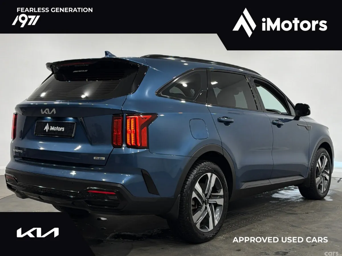 Kia Sorento SUV, Petrol Plug-in Hybrid, 2023, Blue