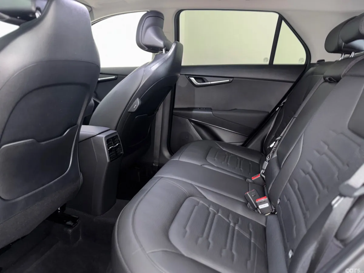 Kia Niro MPV, Petrol Plug-in Hybrid, 2026, Black