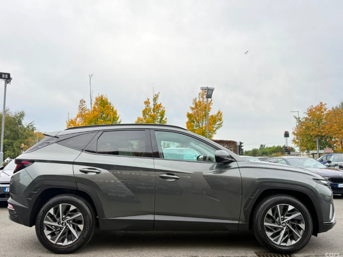 Hyundai Tucson MPV, Diesel, 2022, Grey