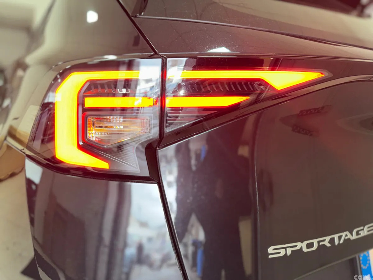 Kia Sportage MPV, Diesel Hybrid, 2026, Black