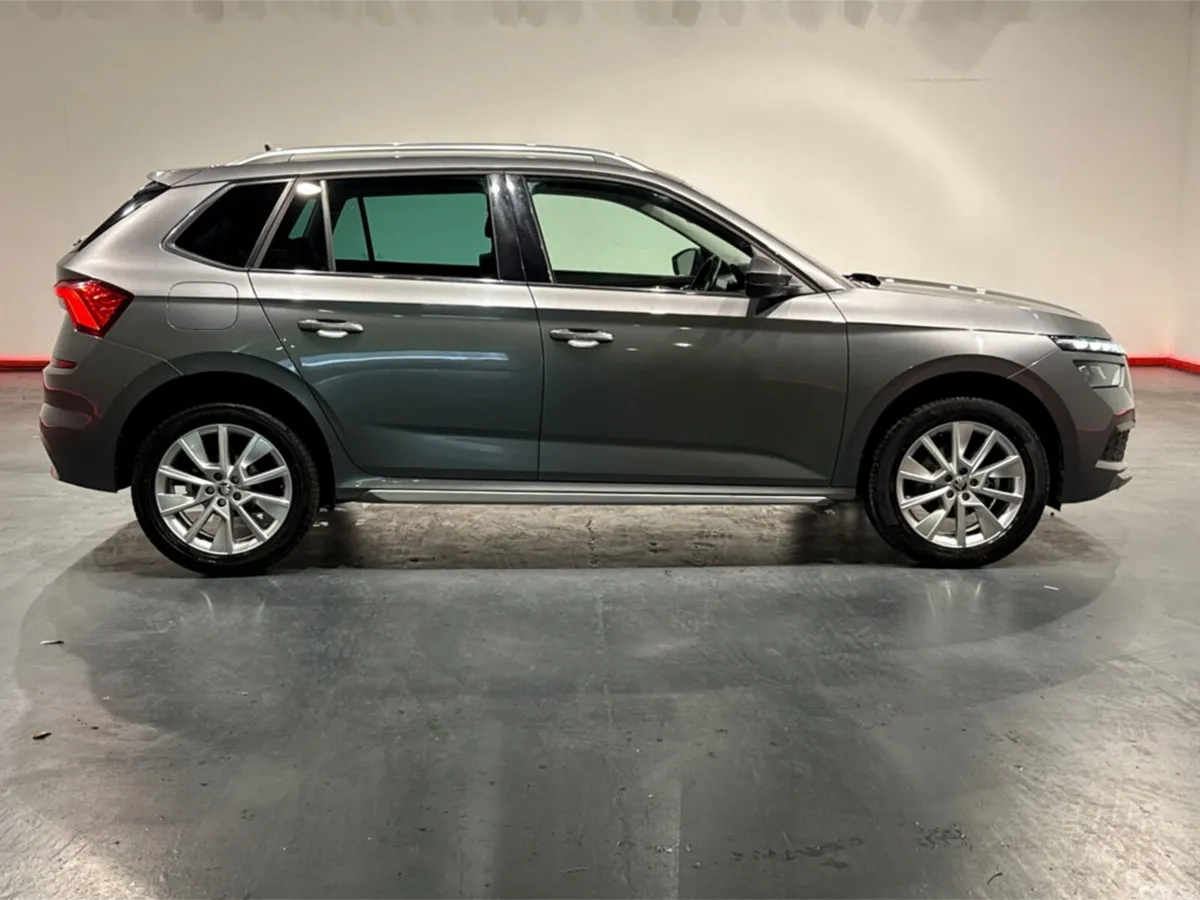 Skoda Kamiq Hatchback, Petrol, 2024, Grey