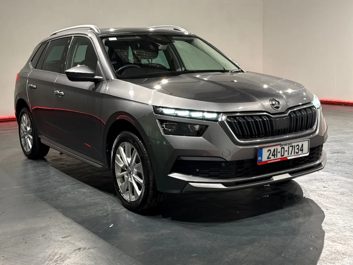 Skoda Kamiq Hatchback, Petrol, 2024, Grey