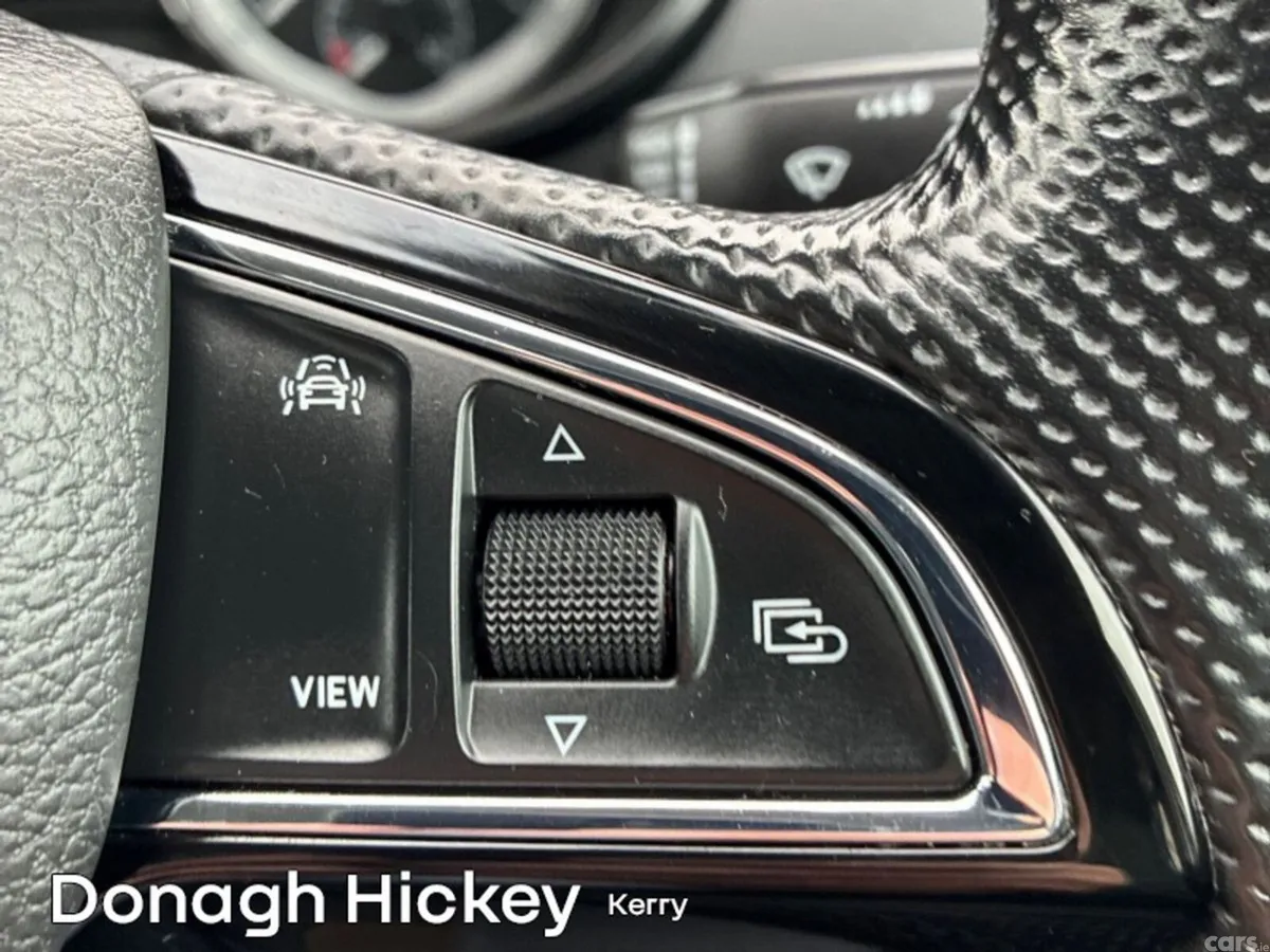 Skoda Octavia Saloon, Diesel, 2019, Silver