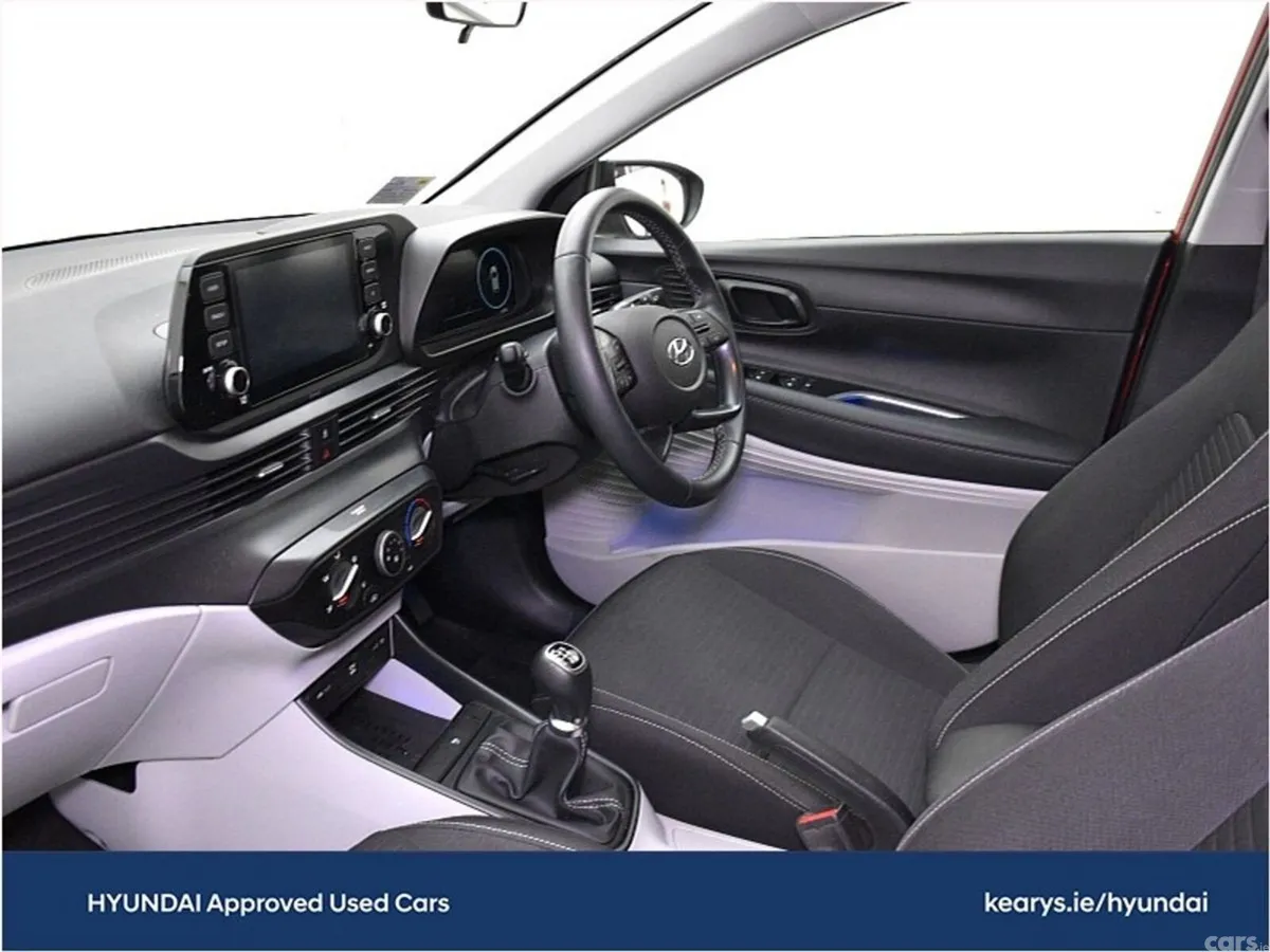 Hyundai i20 Hatchback, Petrol, 2023, Red