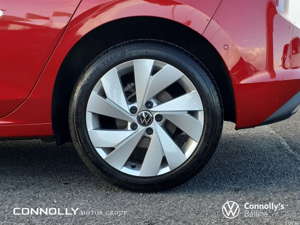 Volkswagen Golf Hatchback, Diesel, 2026, Red