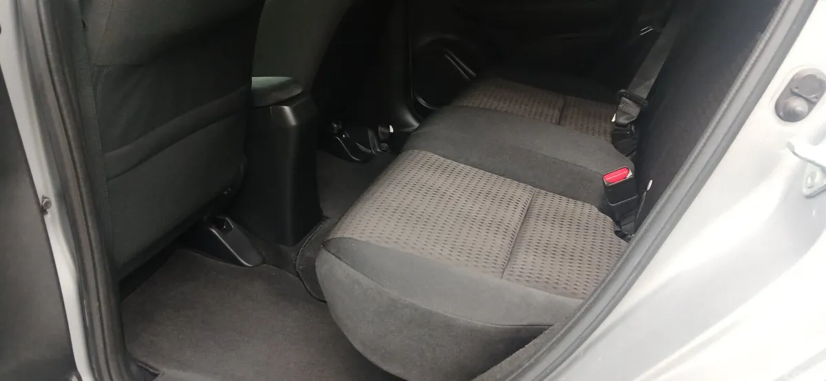 Honda Fit Hatchback, Petrol Hybrid, 2017, Silver