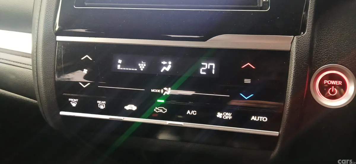 Honda Fit Hatchback, Petrol Hybrid, 2017, Silver