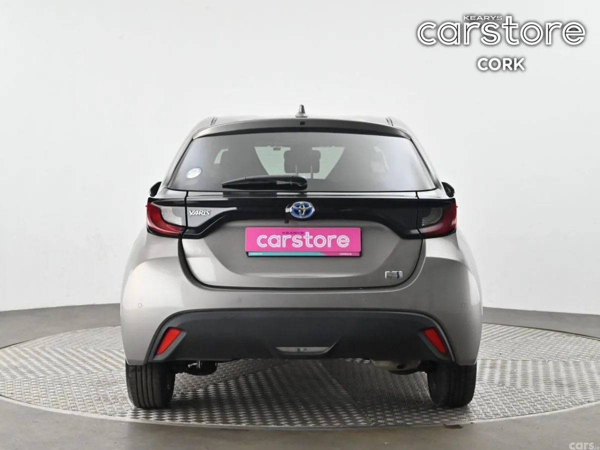 Toyota Yaris Hatchback, Petrol Hybrid, 2021, Brown