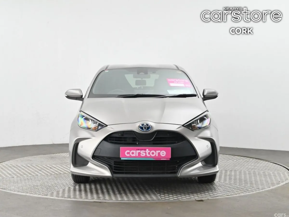 Toyota Yaris Hatchback, Petrol Hybrid, 2021, Brown