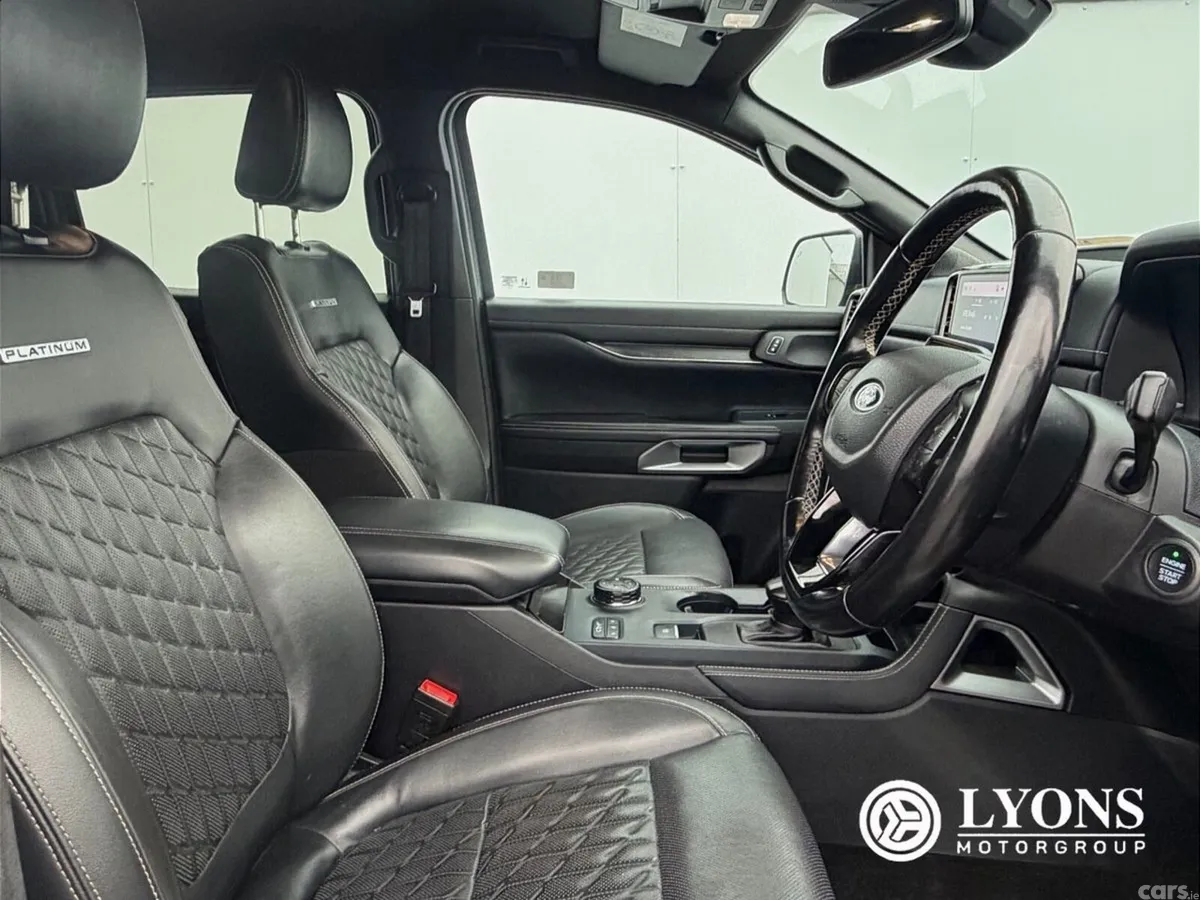 Ford Ranger MPV, Diesel, 2023, Grey