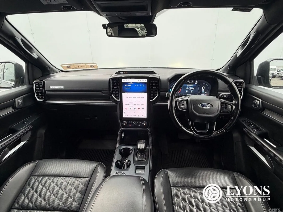 Ford Ranger MPV, Diesel, 2023, Grey