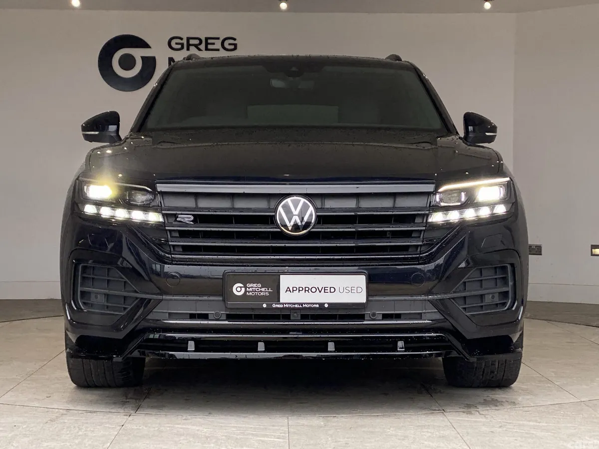 Volkswagen Touareg SUV, Diesel, 2022, Black