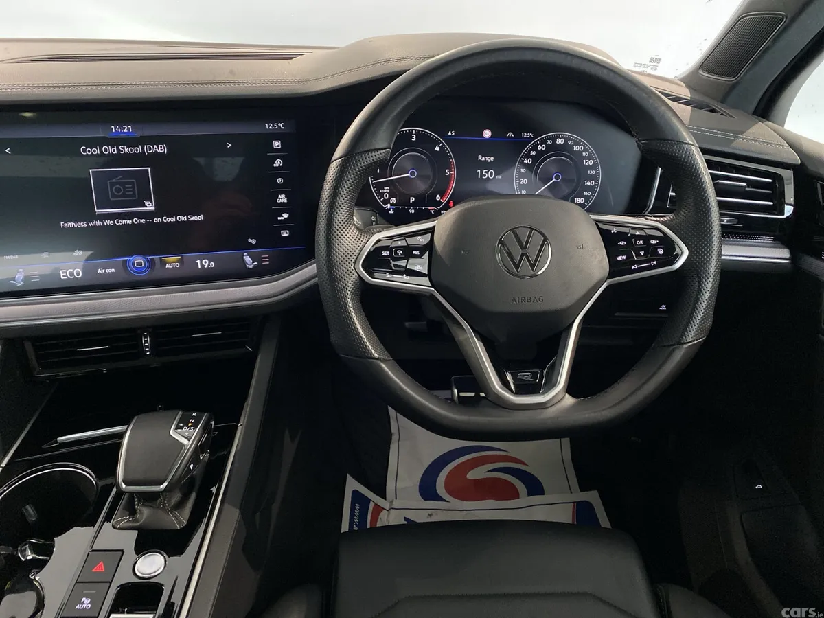 Volkswagen Touareg SUV, Diesel, 2022, Black