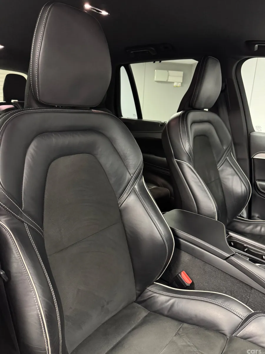 Volvo XC90 SUV, Petrol Hybrid, 2022, Blue