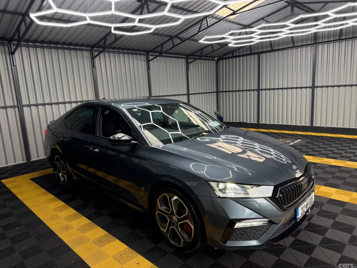 Skoda Octavia Hatchback, Petrol Plug-in Hybrid, 2021, Grey