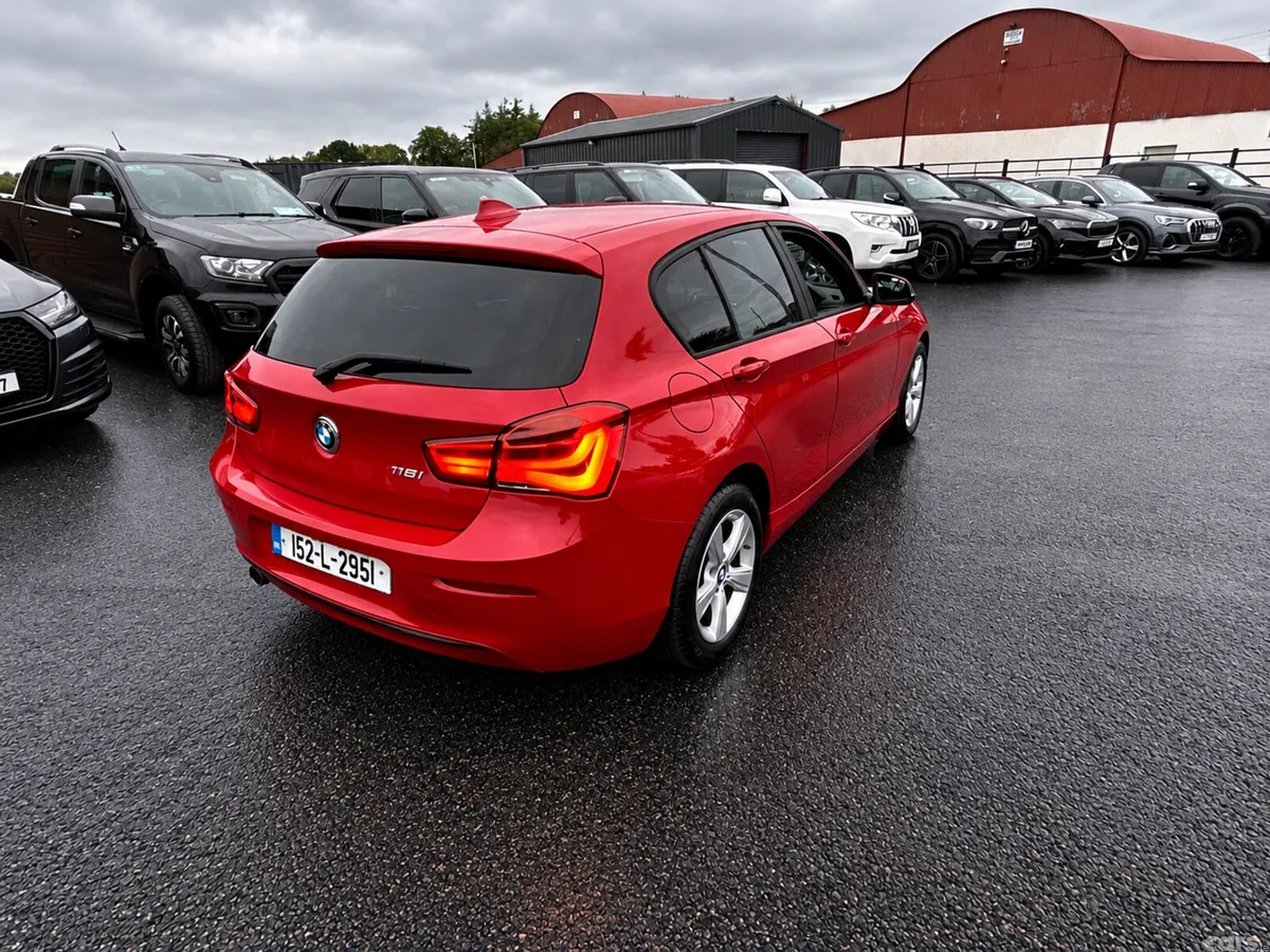 BMW 1-Series Hatchback, Petrol, 2015, Red