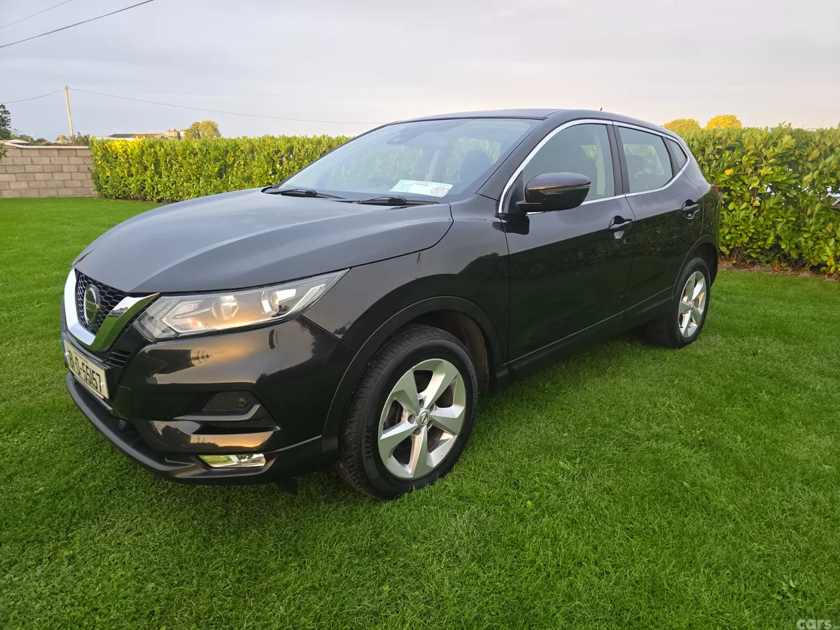 Nissan Qashqai Hatchback, Diesel, 2018, Black