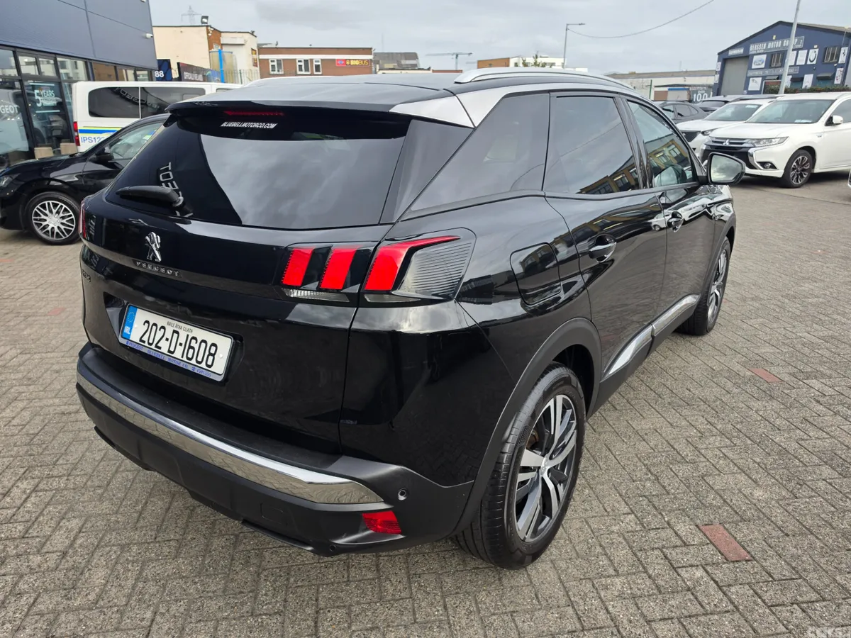 Peugeot 3008 MPV, Petrol, 2020, Black