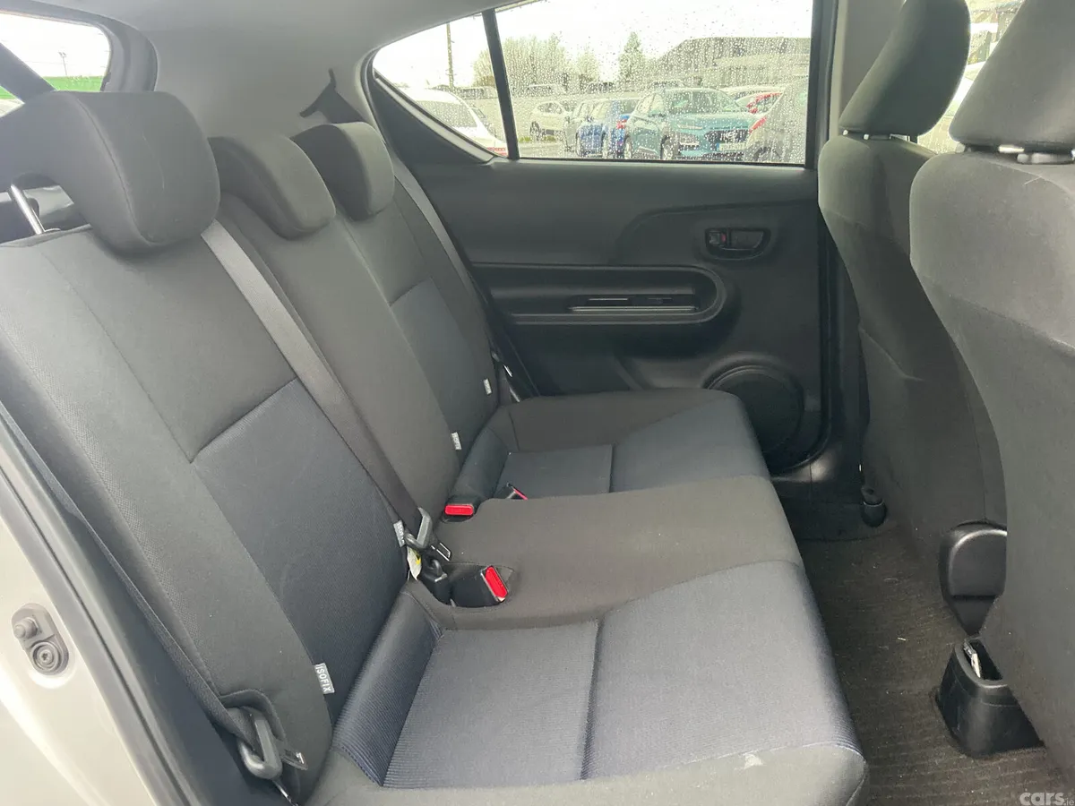 Toyota Aqua Hatchback, Petrol Hybrid, 2015, Silver