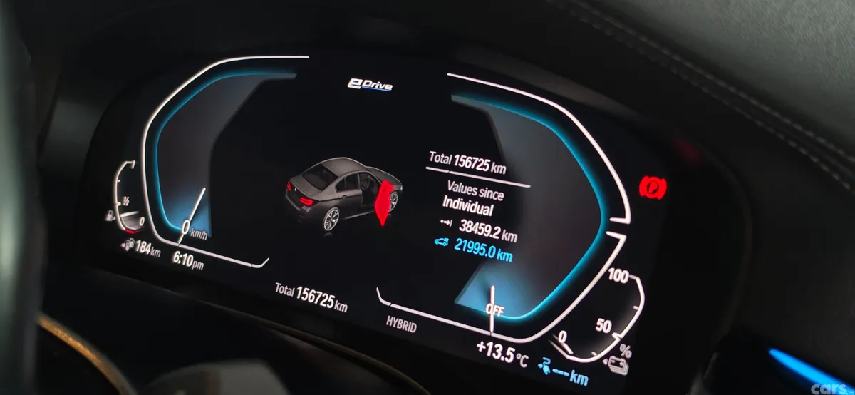 BMW 5-Series Saloon, Petrol Plug-in Hybrid, 2020, Blue
