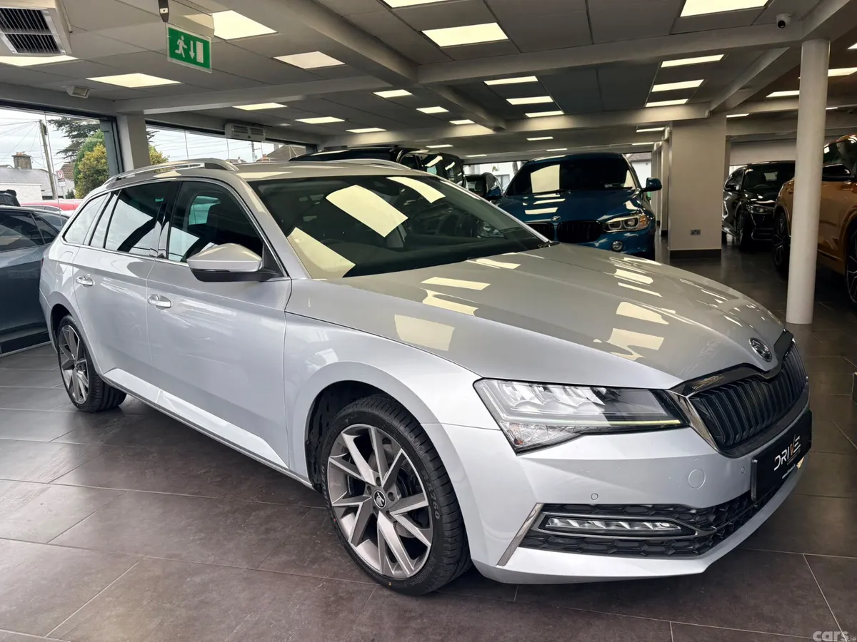 Skoda Superb Estate, Petrol Hybrid, 2023, Silver