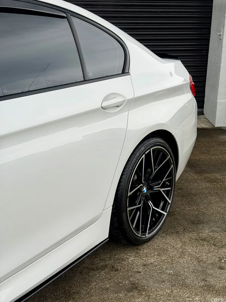 BMW 5-Series Saloon, Diesel, 2016, White