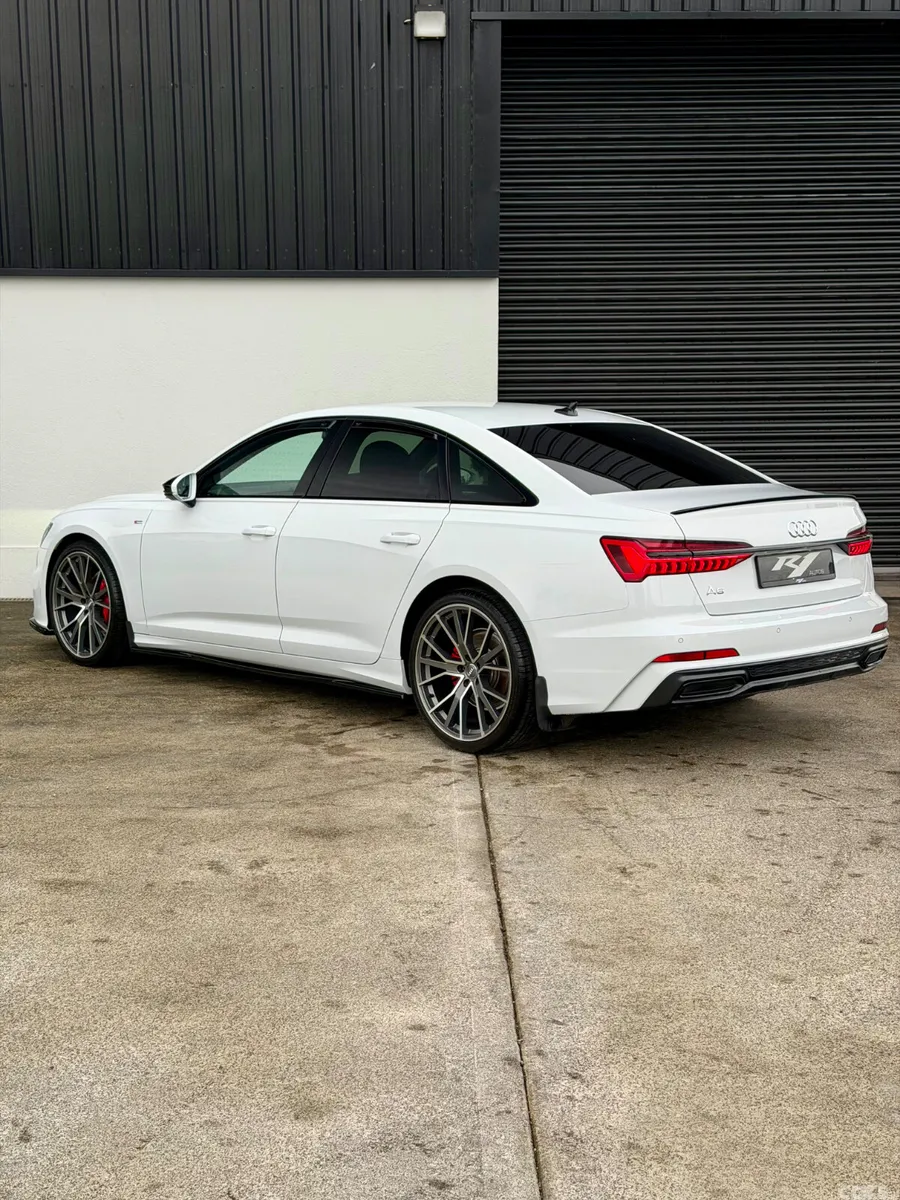 Audi A6 Saloon, Diesel, 2022, White