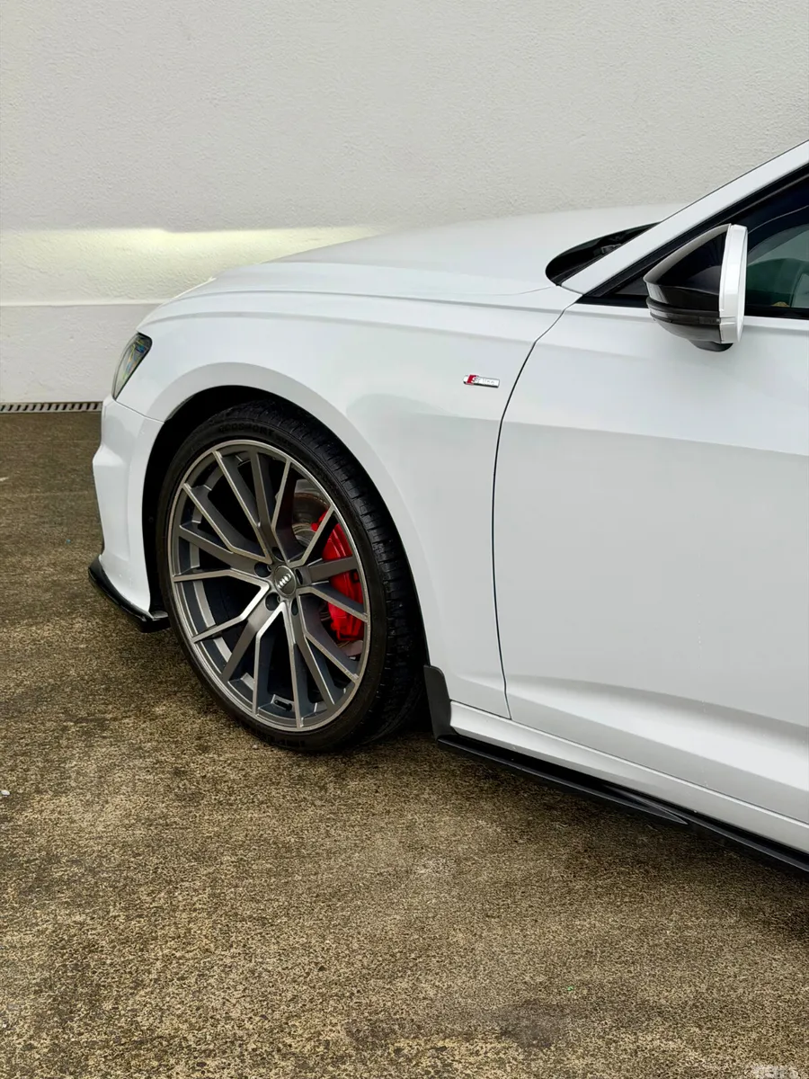 Audi A6 Saloon, Diesel, 2022, White