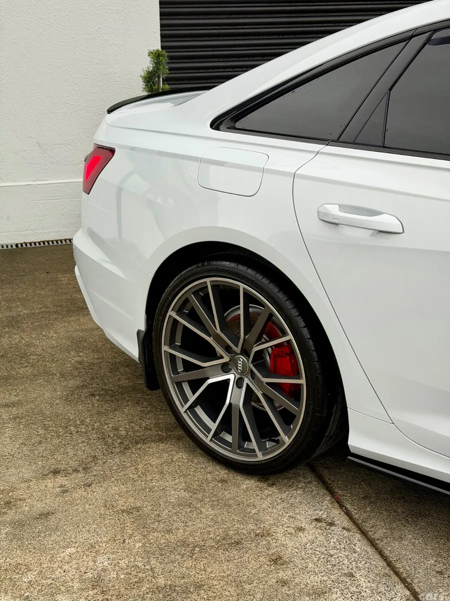 Audi A6 Saloon, Diesel, 2022, White