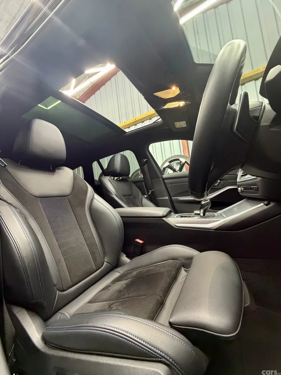 BMW 3-Series Estate, Diesel, 2021, Black