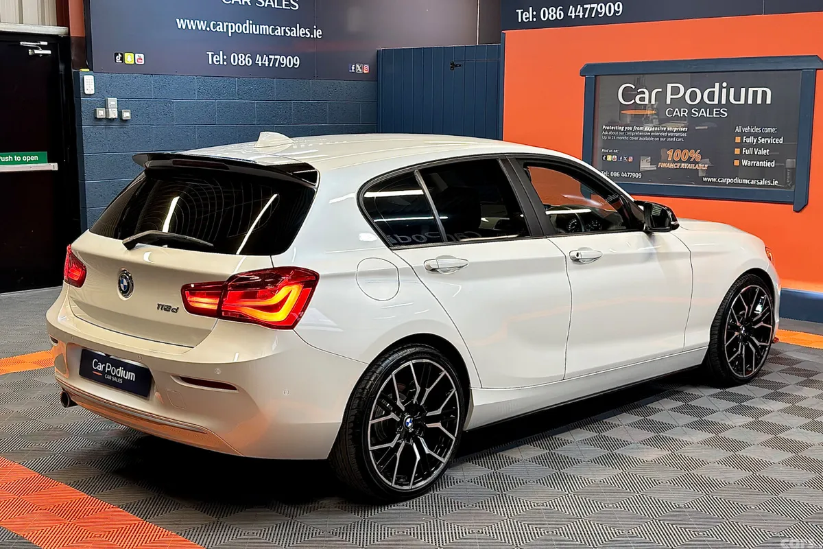 BMW 1-Series Hatchback, Diesel, 2019, White